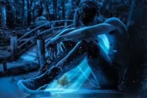 失恋で夜に寝られないときの解決法は？